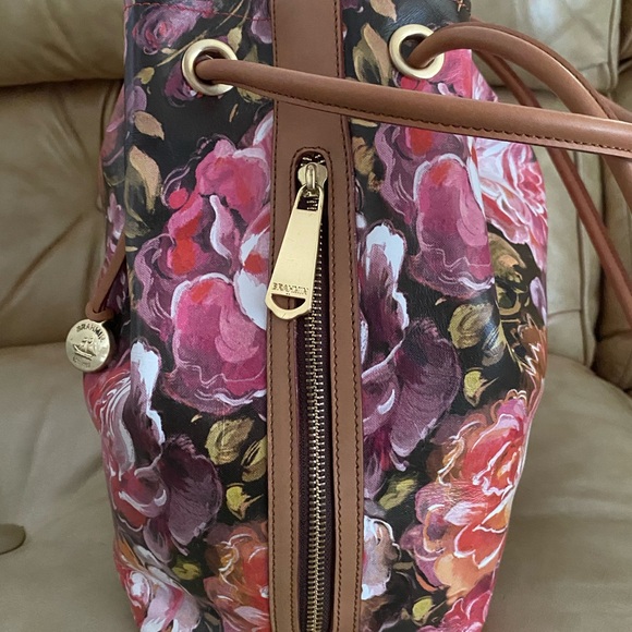 Brahmin Bucket Bag Floral Leather Large Trina Hemingway Pink Concealed Carry - Picture 4 of 16
